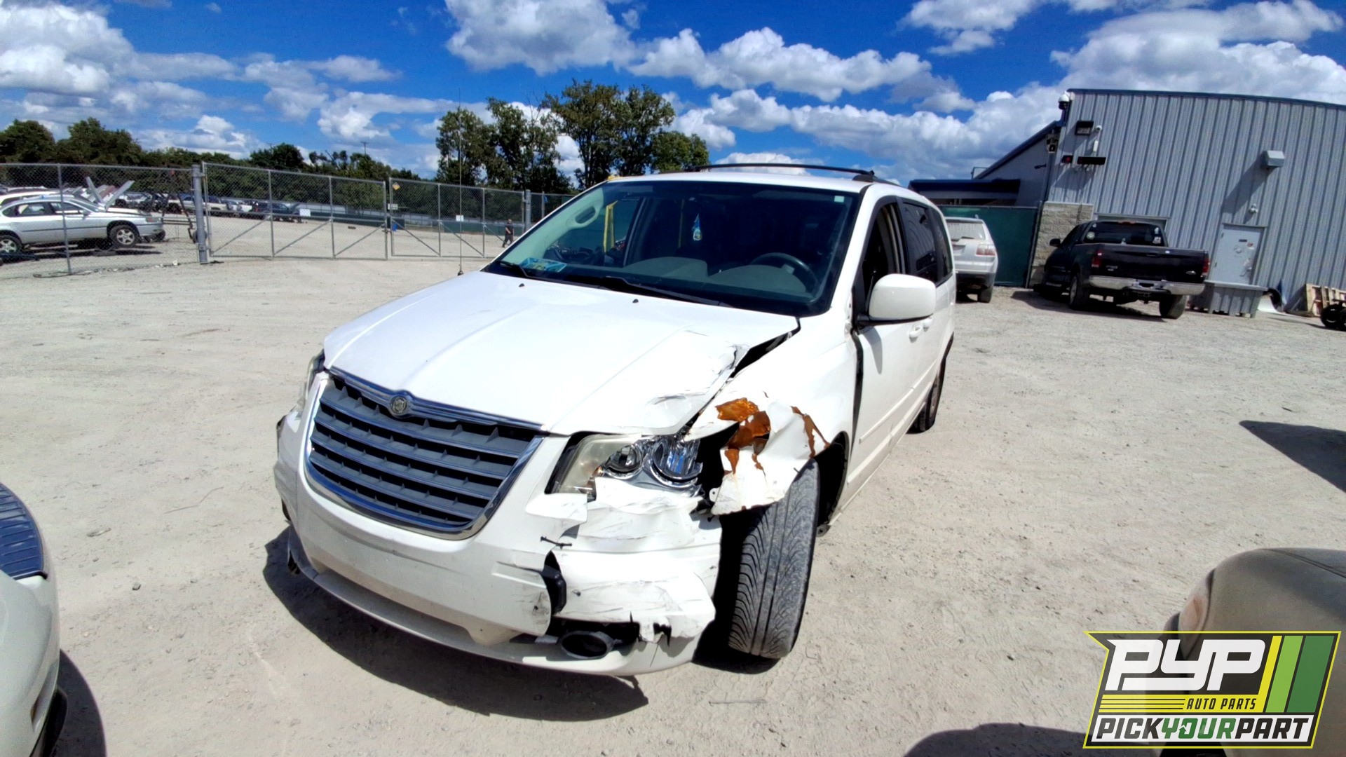 2008 CHRYSLER TOWN & COUNTRY available for parts