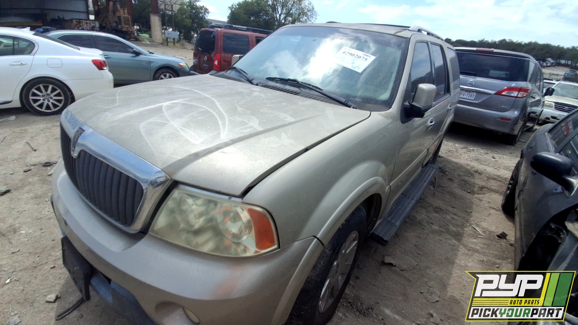 2004 LINCOLN NAVIGATOR partes disponibles