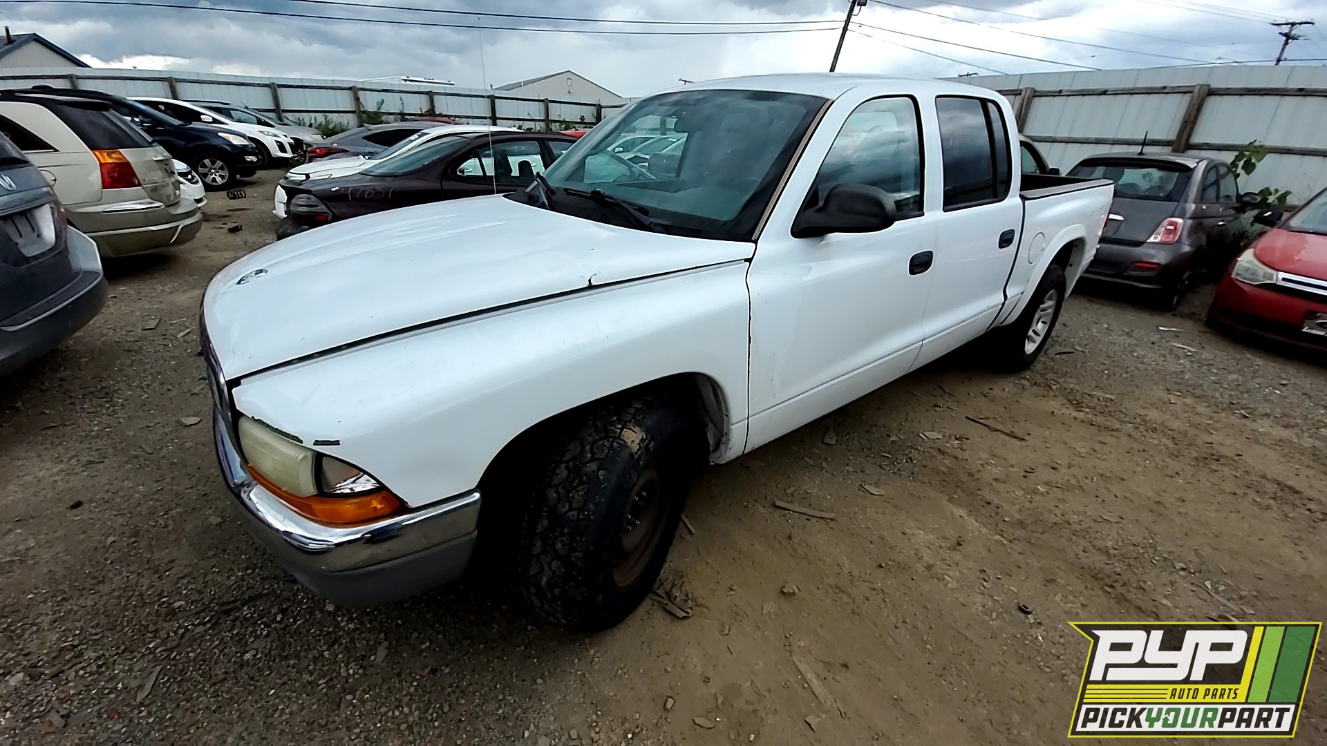 2004 DODGE DAKOTA available for parts
