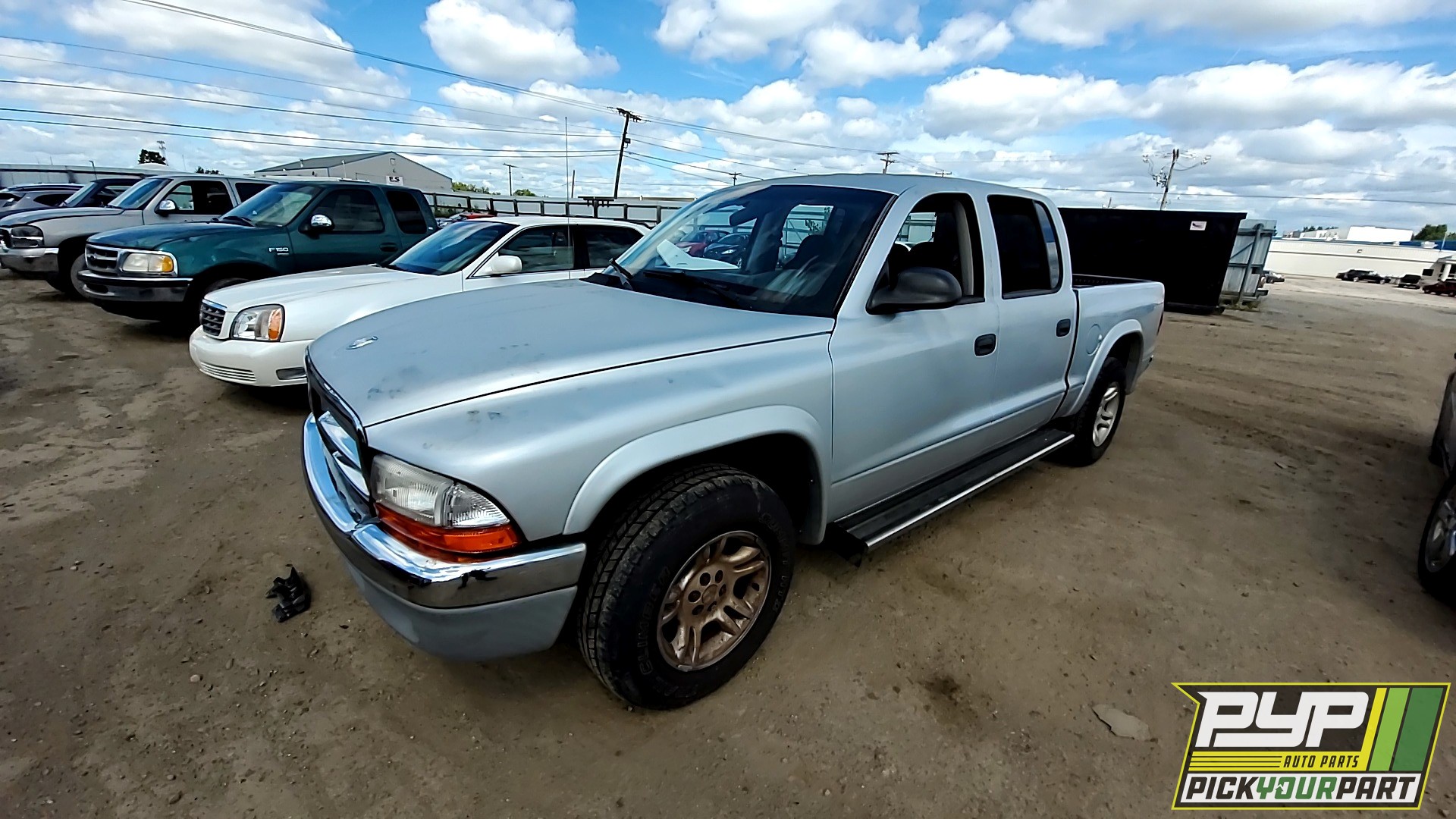 2004 DODGE DAKOTA available for parts