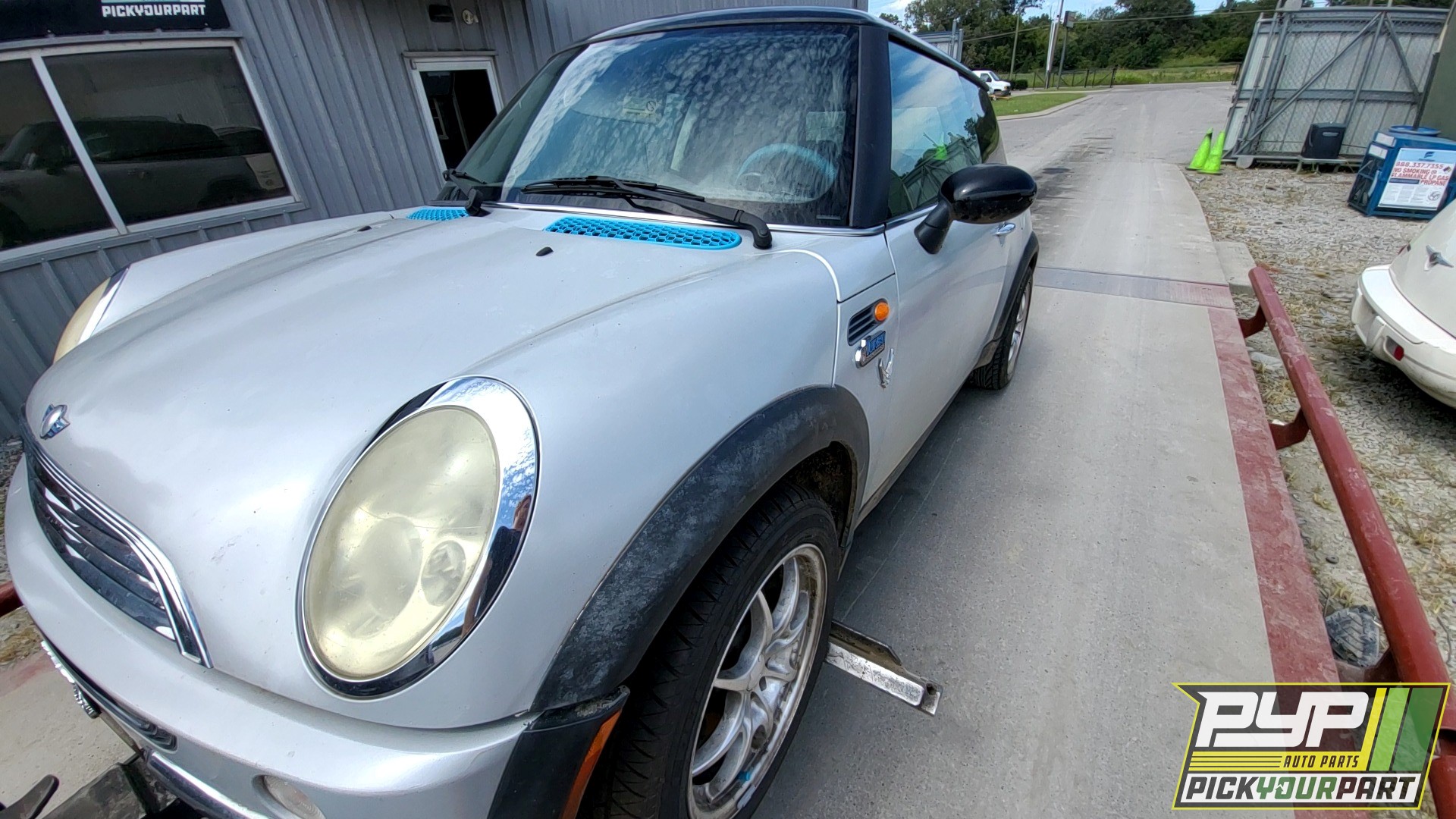 2003 MINI COOPER partes disponibles