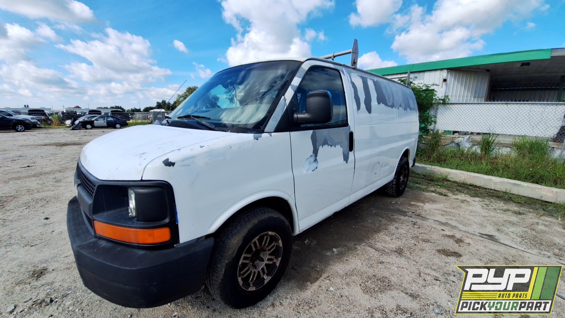 2003 CHEVROLET EXPRESS 1500 available for parts