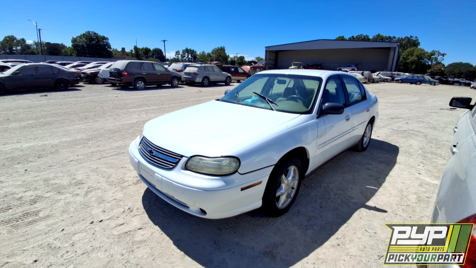 2004 CHEVROLET CLASSIC partes disponibles