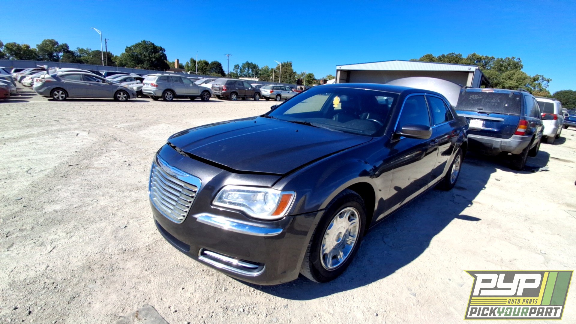 2013 CHRYSLER 300 partes disponibles