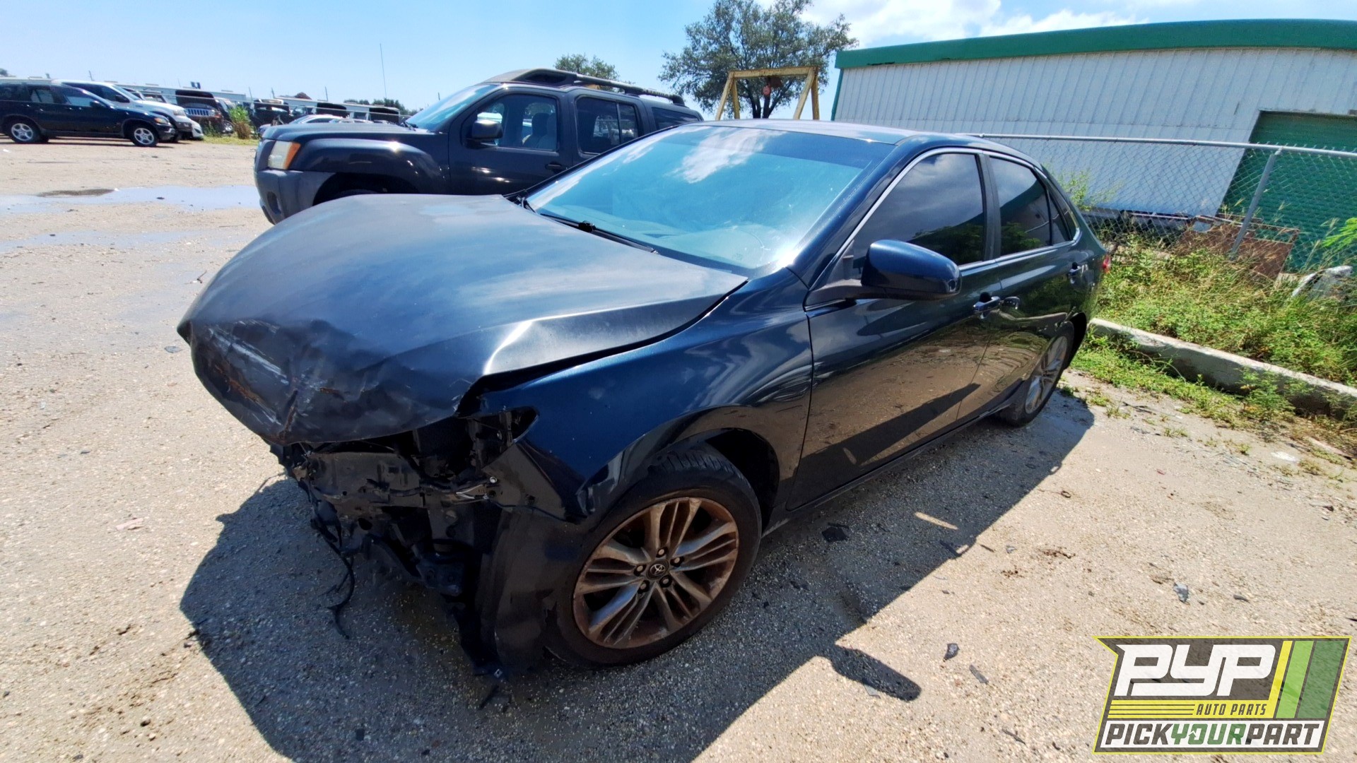 2017 TOYOTA CAMRY available for parts