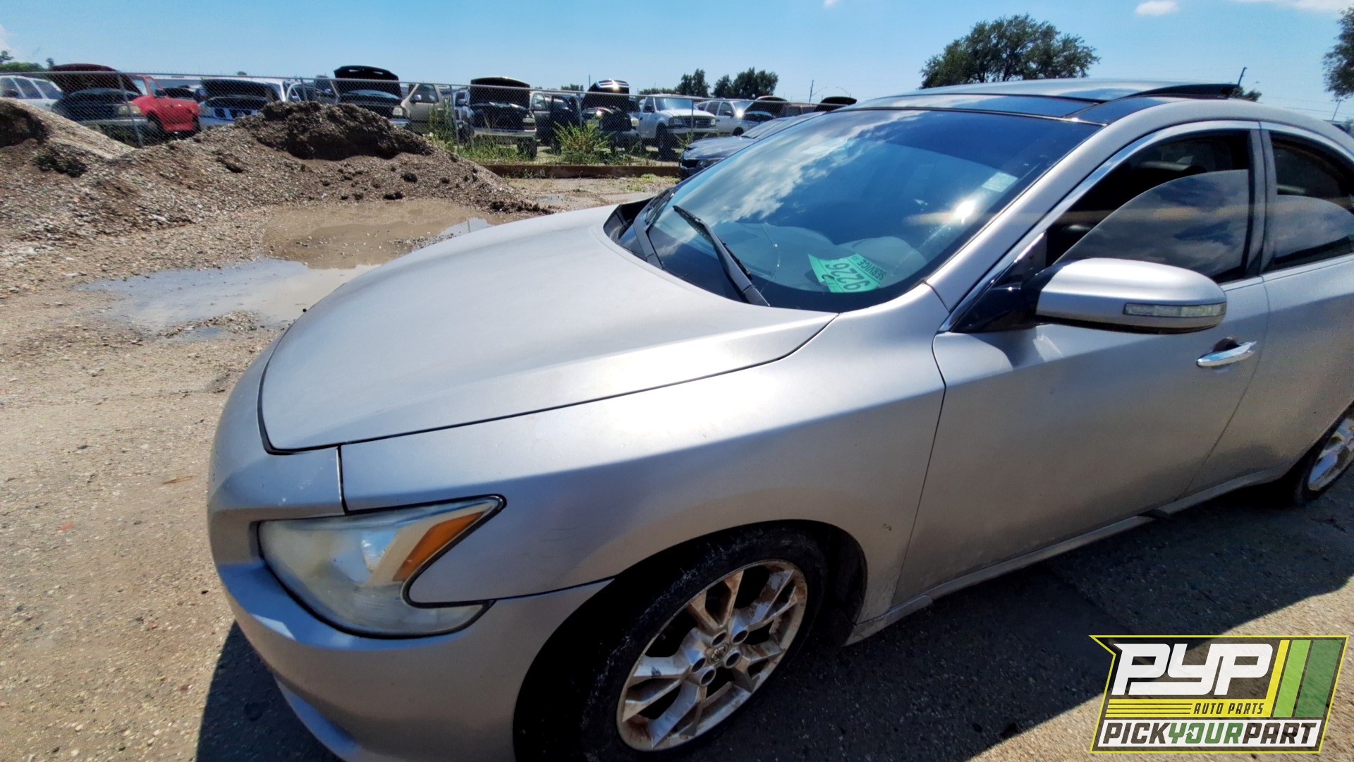2012 NISSAN MAXIMA available for parts