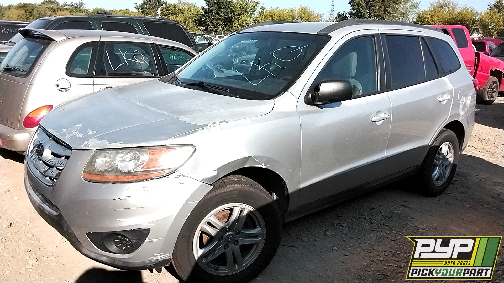 2011 HYUNDAI SANTA FE available for parts