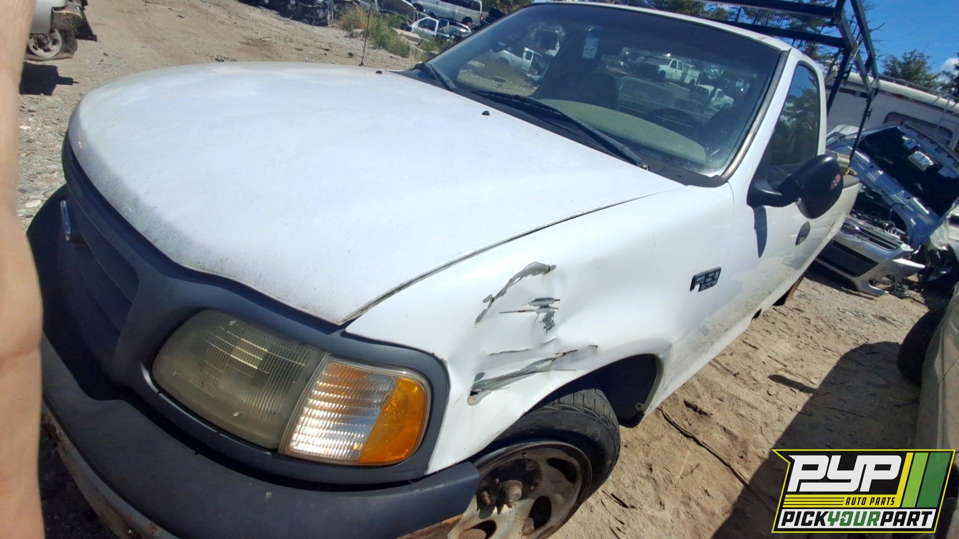 2002 FORD F-150 available for parts