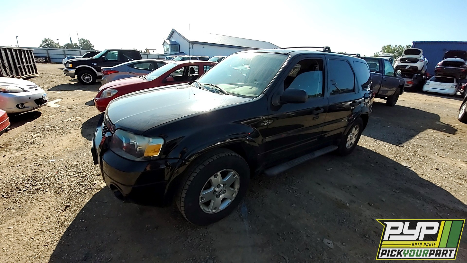 2007 FORD ESCAPE available for parts
