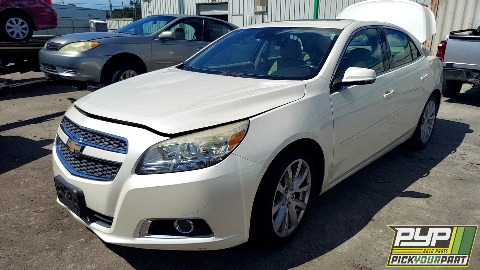 2013 CHEVROLET MALIBU partes disponibles