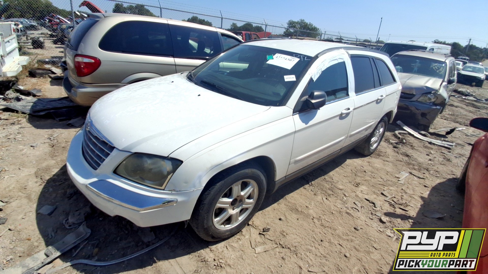 2004 CHRYSLER PACIFICA partes disponibles