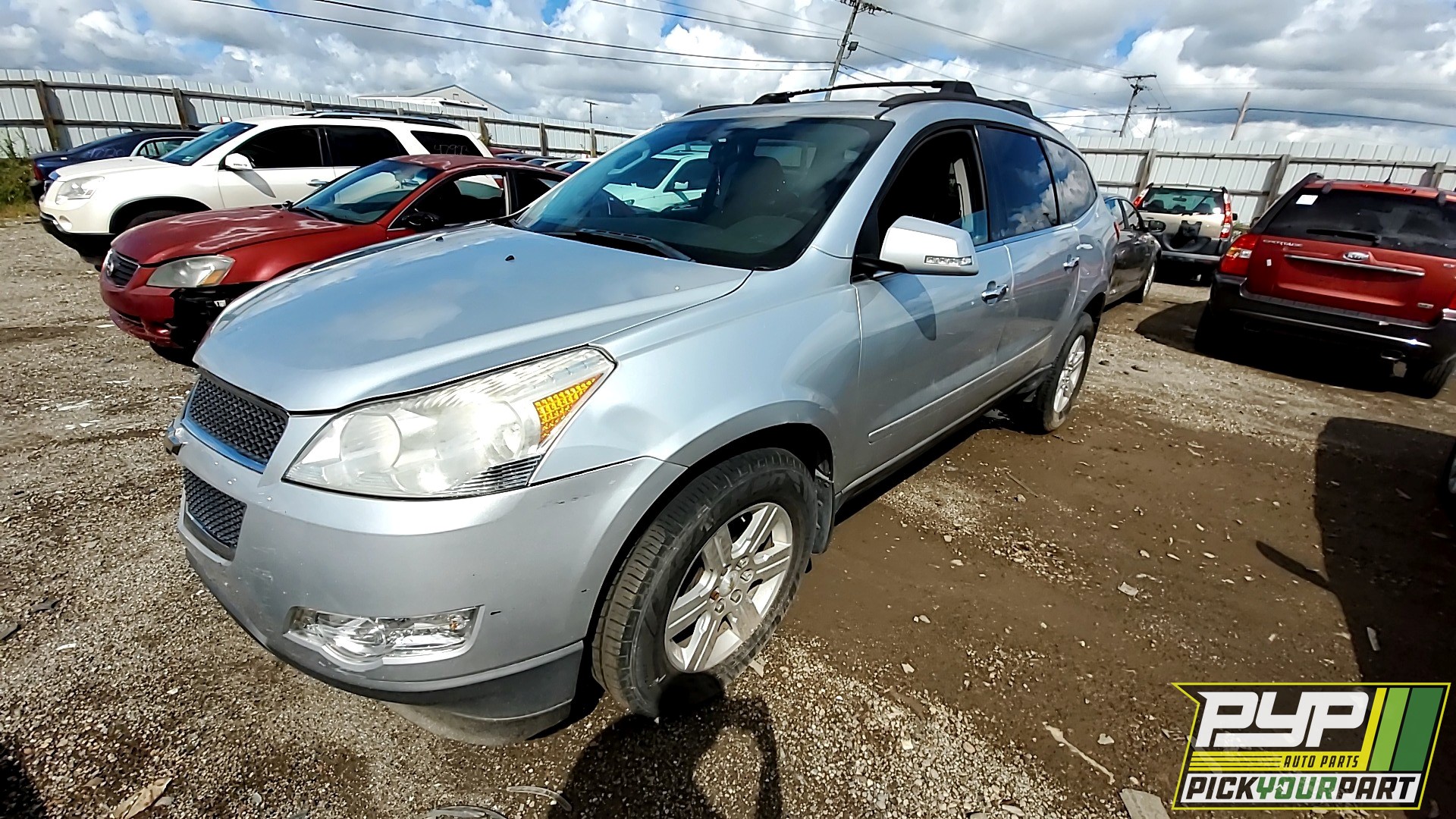 2010 CHEVROLET TRAVERSE available for parts