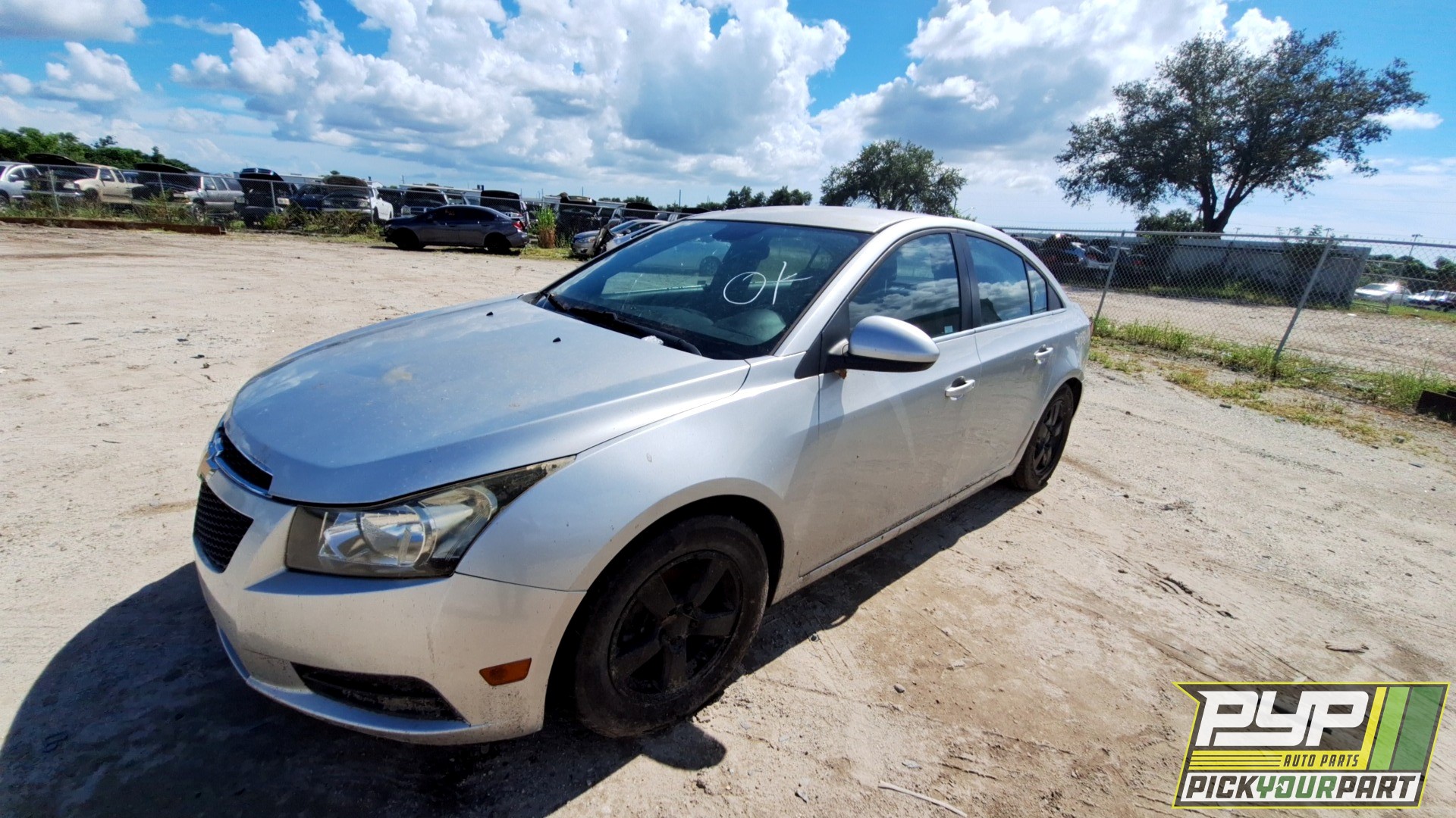 2013 CHEVROLET CRUZE partes disponibles