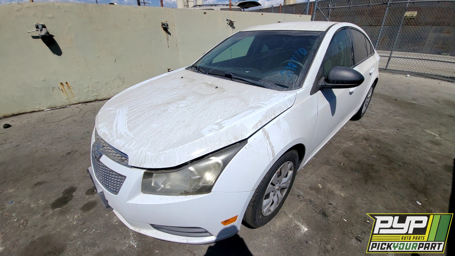 2014 CHEVROLET CRUZE available for parts
