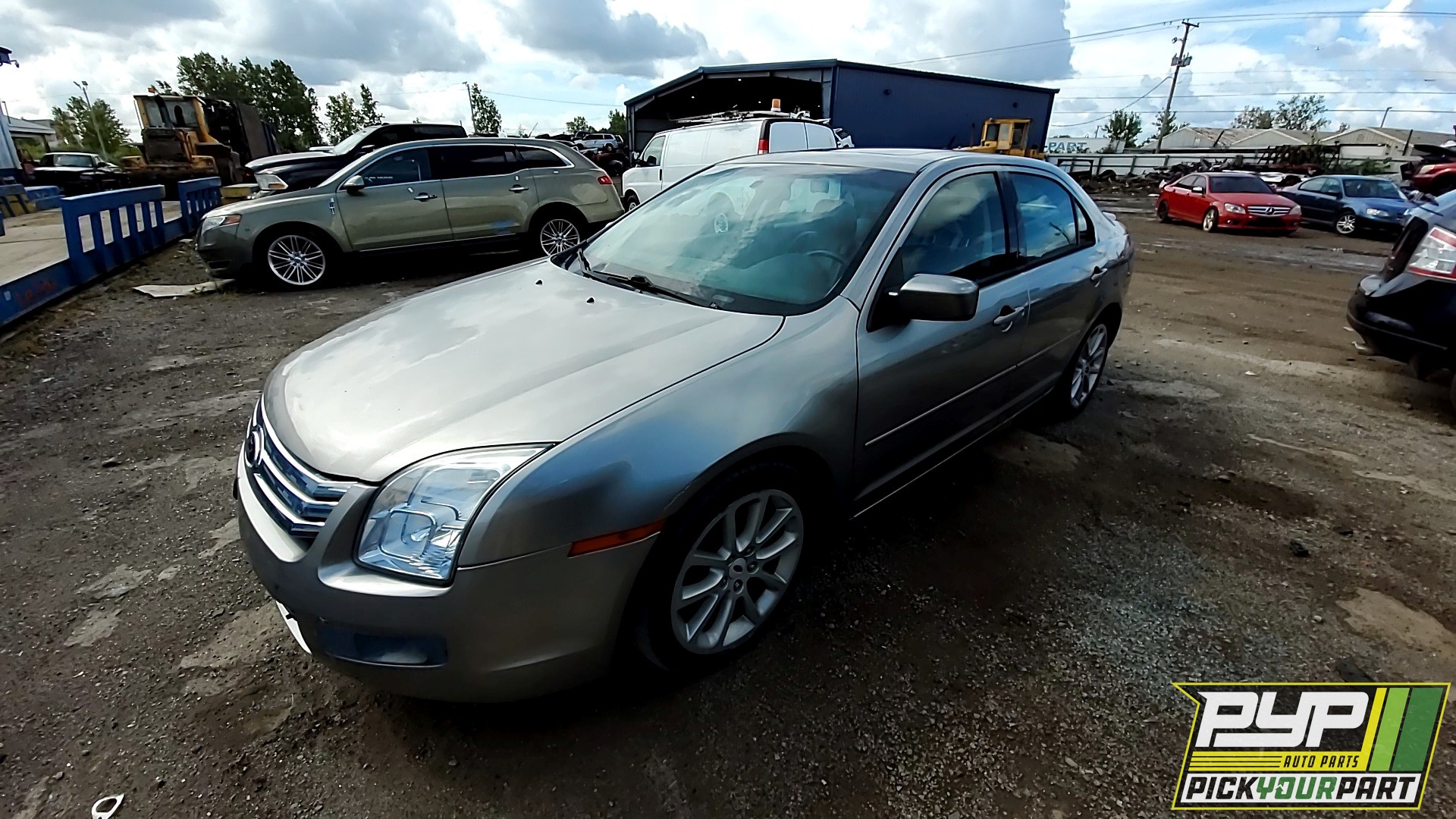 2008 FORD FUSION available for parts