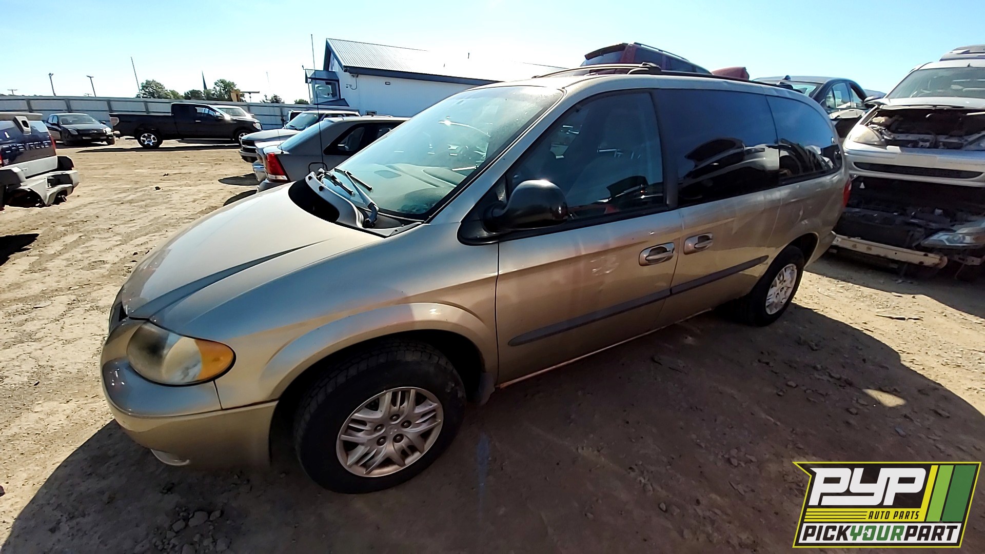 2002 DODGE GRAND CARAVAN available for parts