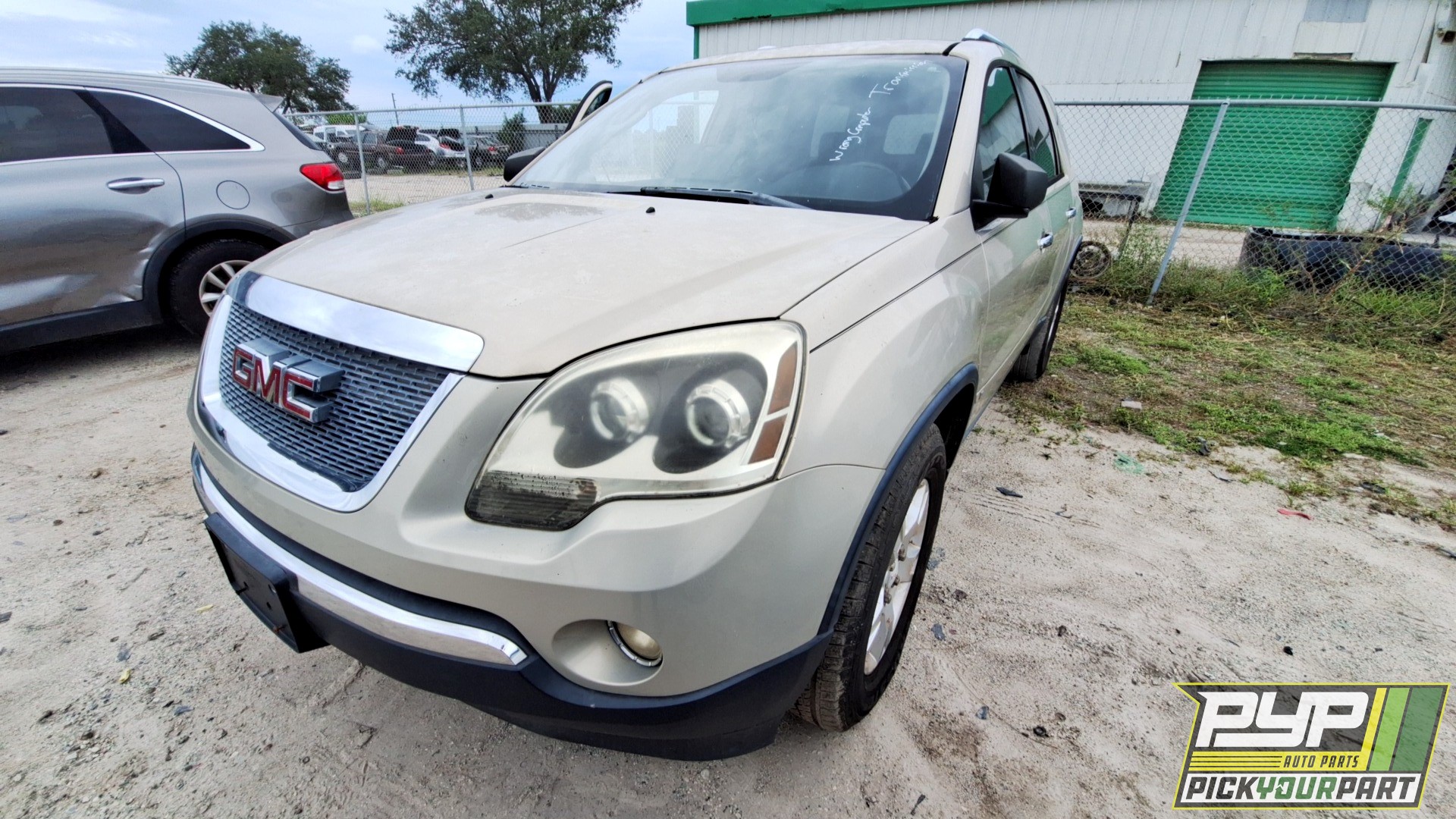 2009 GMC ACADIA available for parts