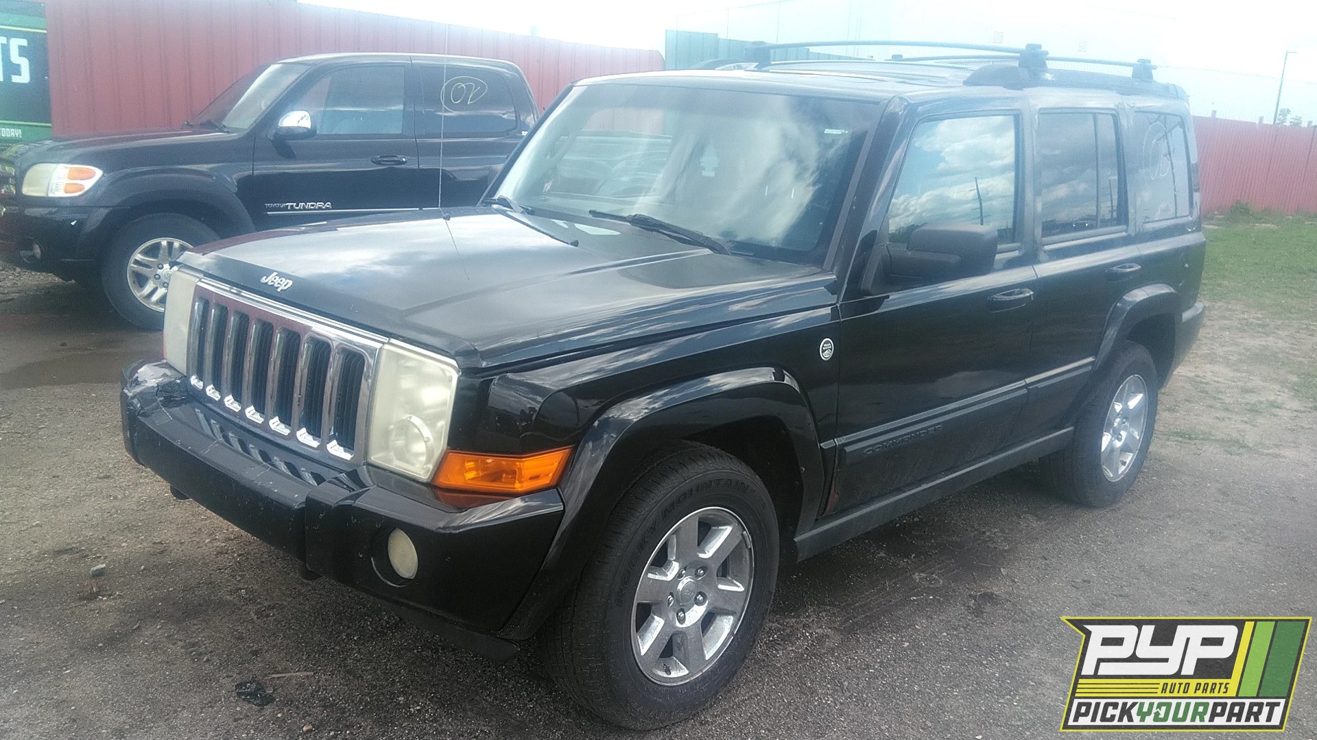 2007 JEEP COMMANDER available for parts