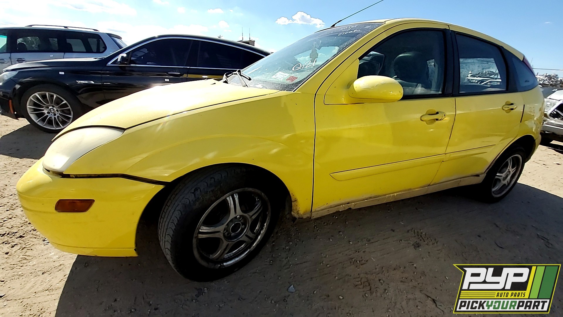 2002 FORD FOCUS available for parts