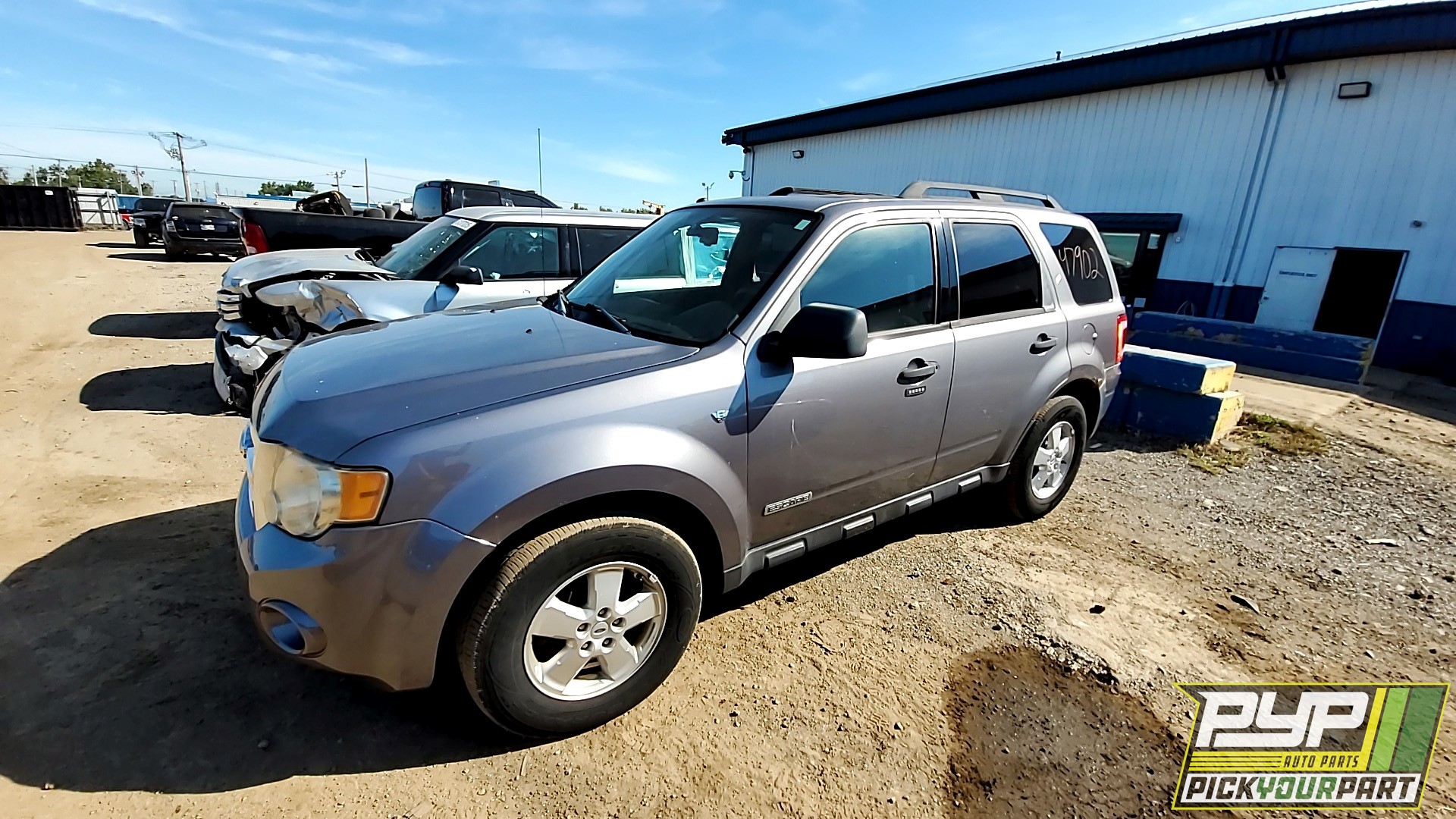 2008 FORD ESCAPE available for parts