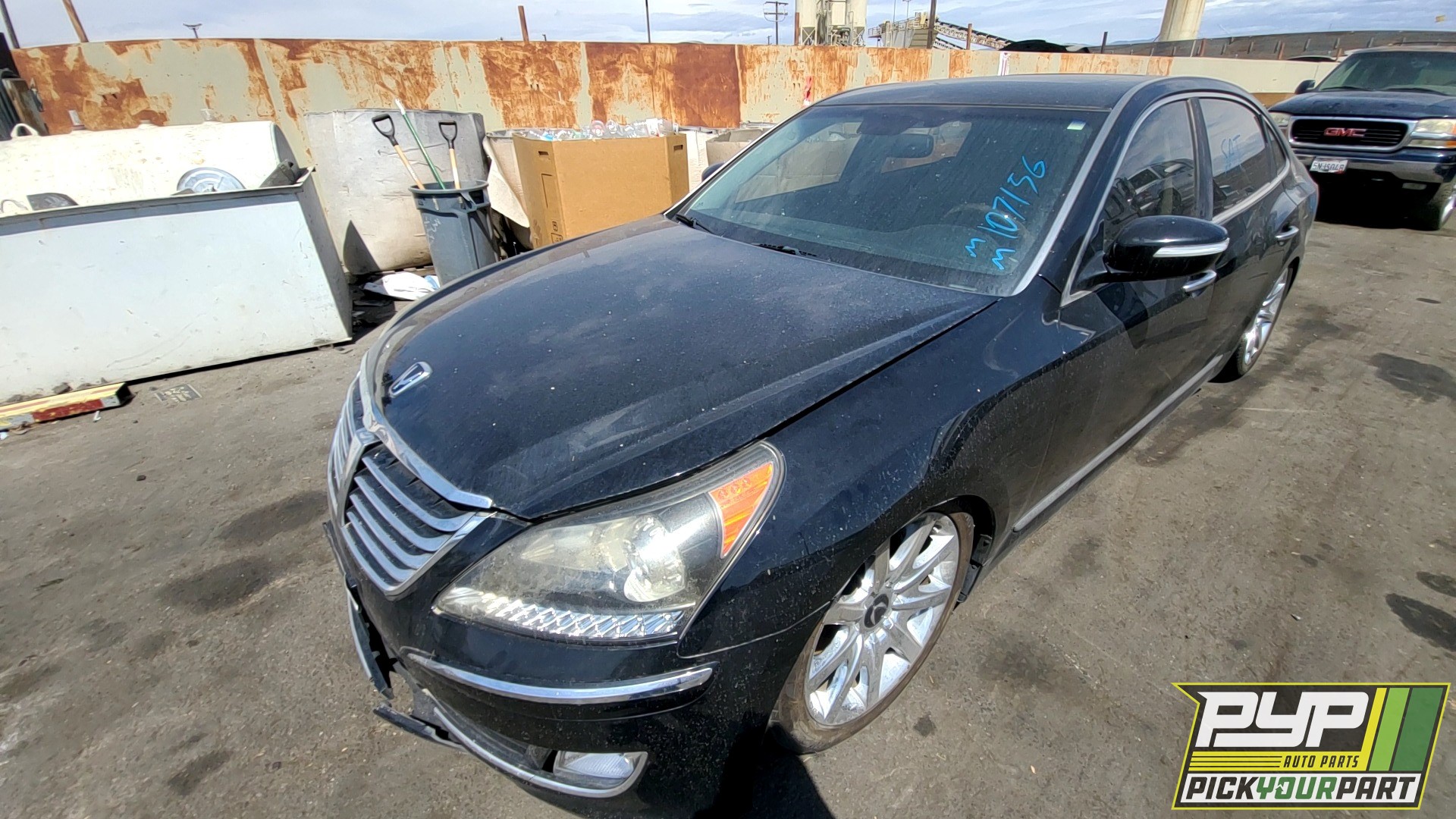 2012 HYUNDAI EQUUS available for parts