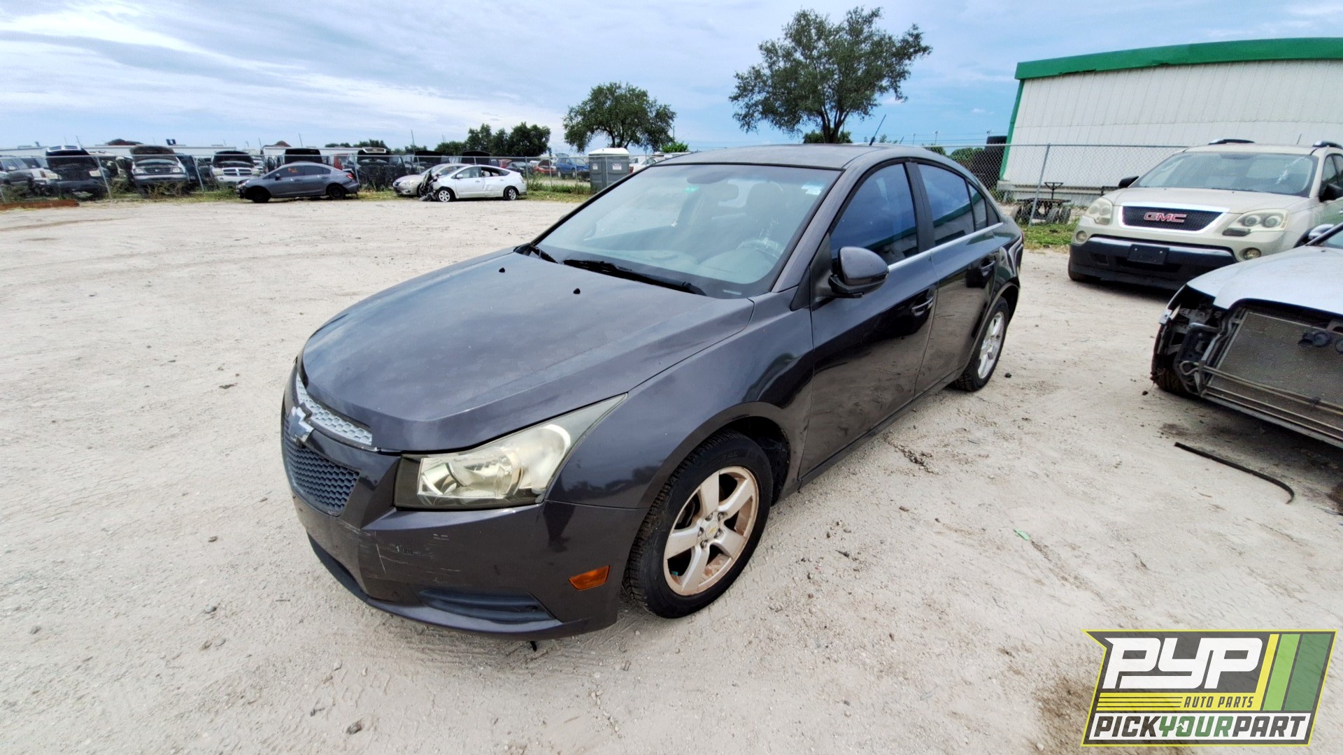 2011 CHEVROLET CRUZE partes disponibles