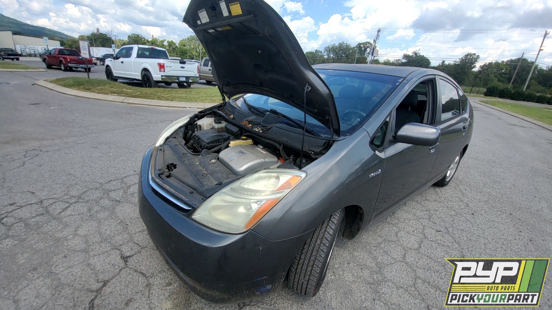2006 TOYOTA PRIUS available for parts