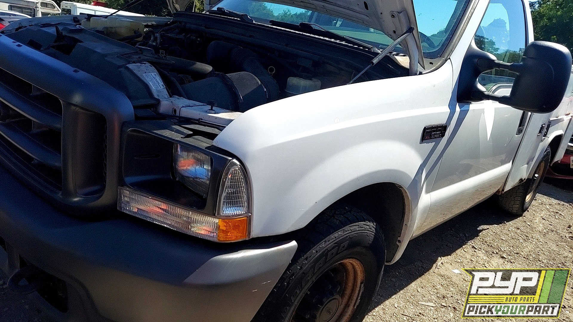 2004 FORD F-250 SUPER DUTY available for parts