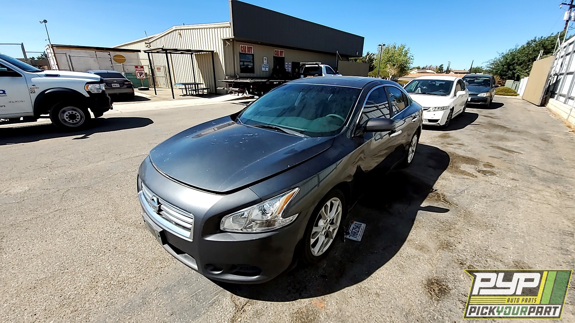 2013 NISSAN MAXIMA available for parts