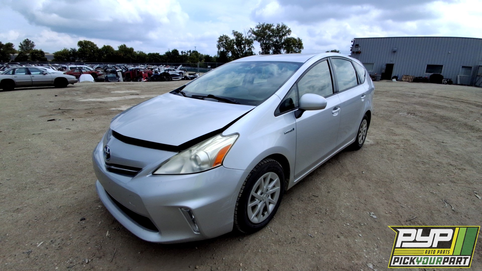 2013 TOYOTA PRIUS V partes disponibles