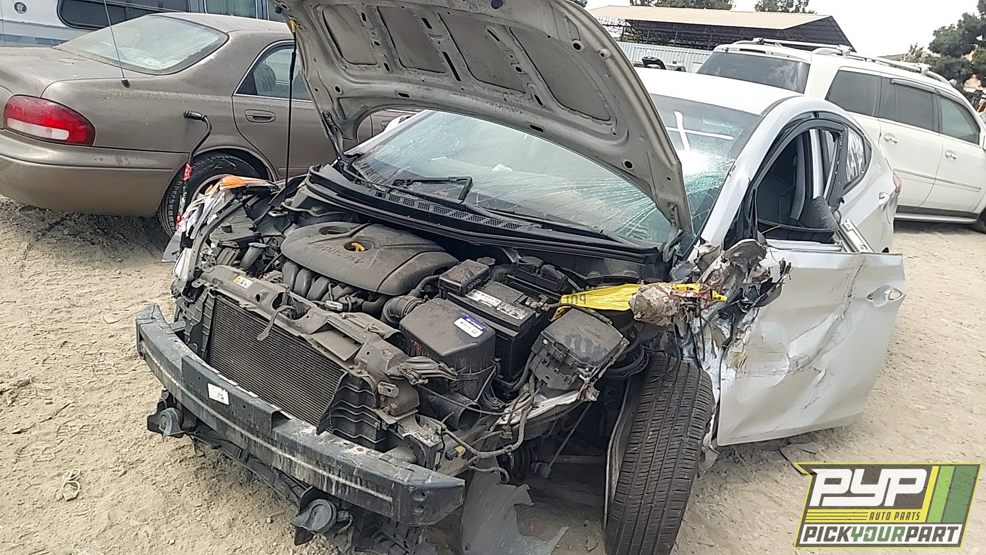 2012 HYUNDAI ELANTRA partes disponibles