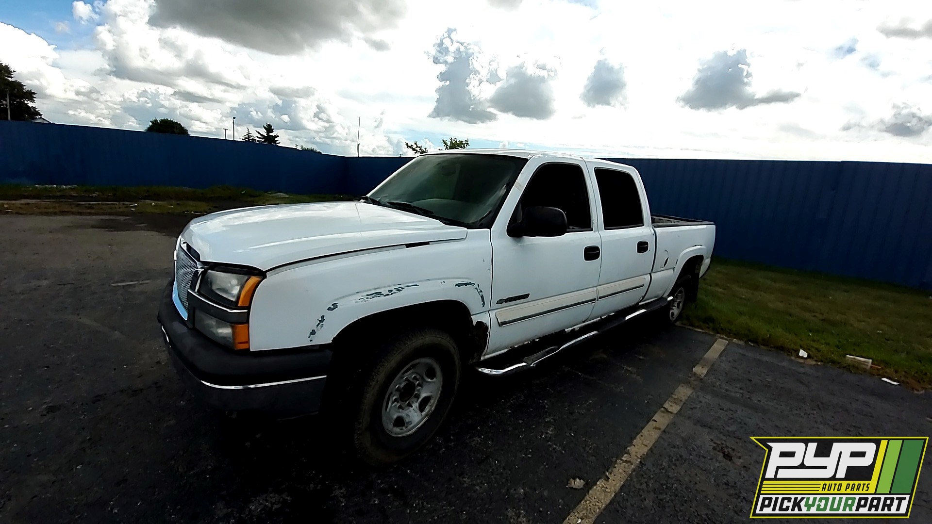 2005 CHEVROLET SILVERADO 1500 HD available for parts