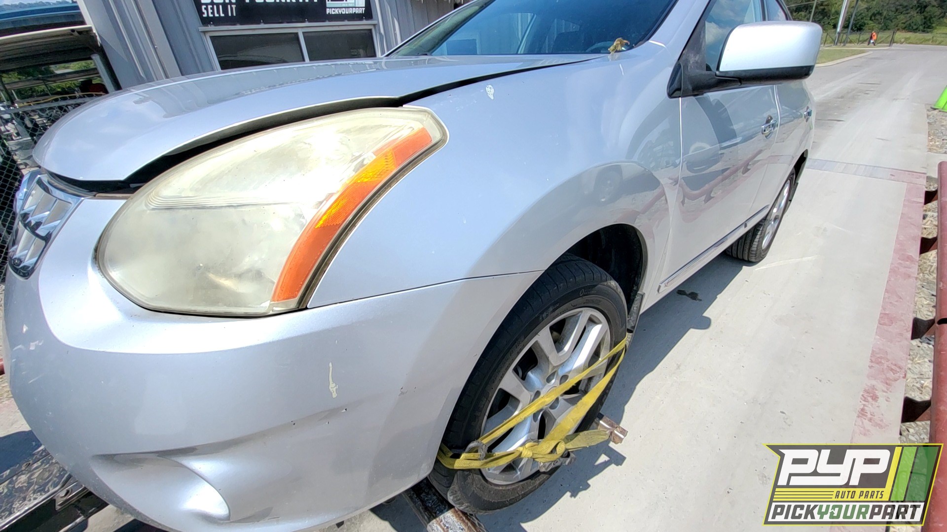 2011 NISSAN ROGUE available for parts