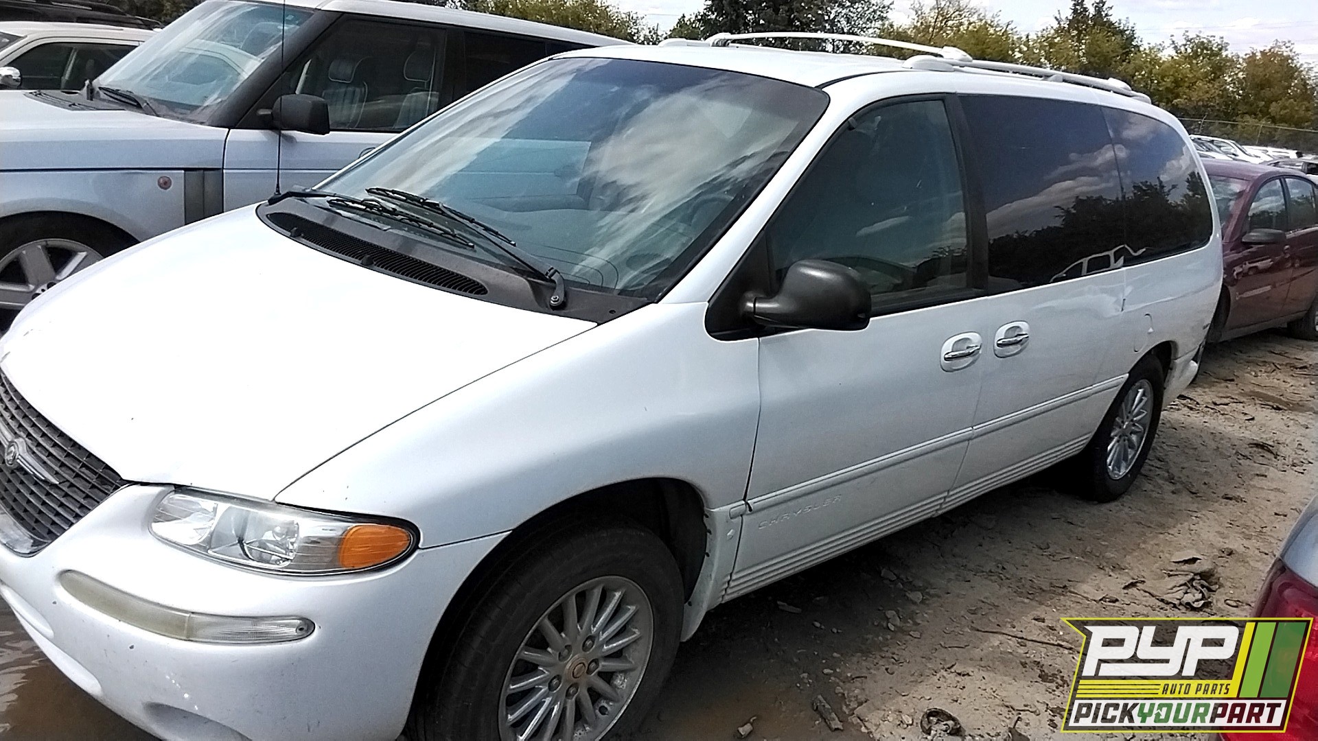 2000 CHRYSLER TOWN & COUNTRY partes disponibles