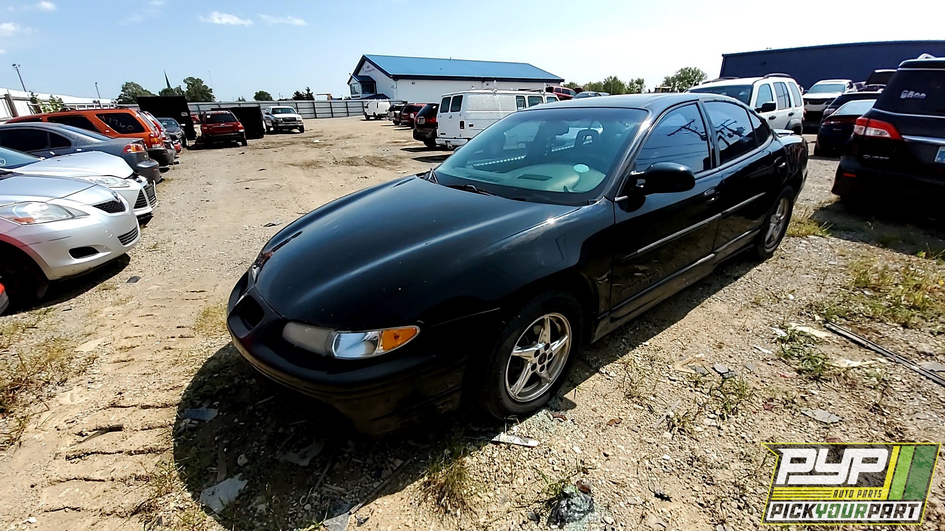 2003 PONTIAC GRAND PRIX available for parts