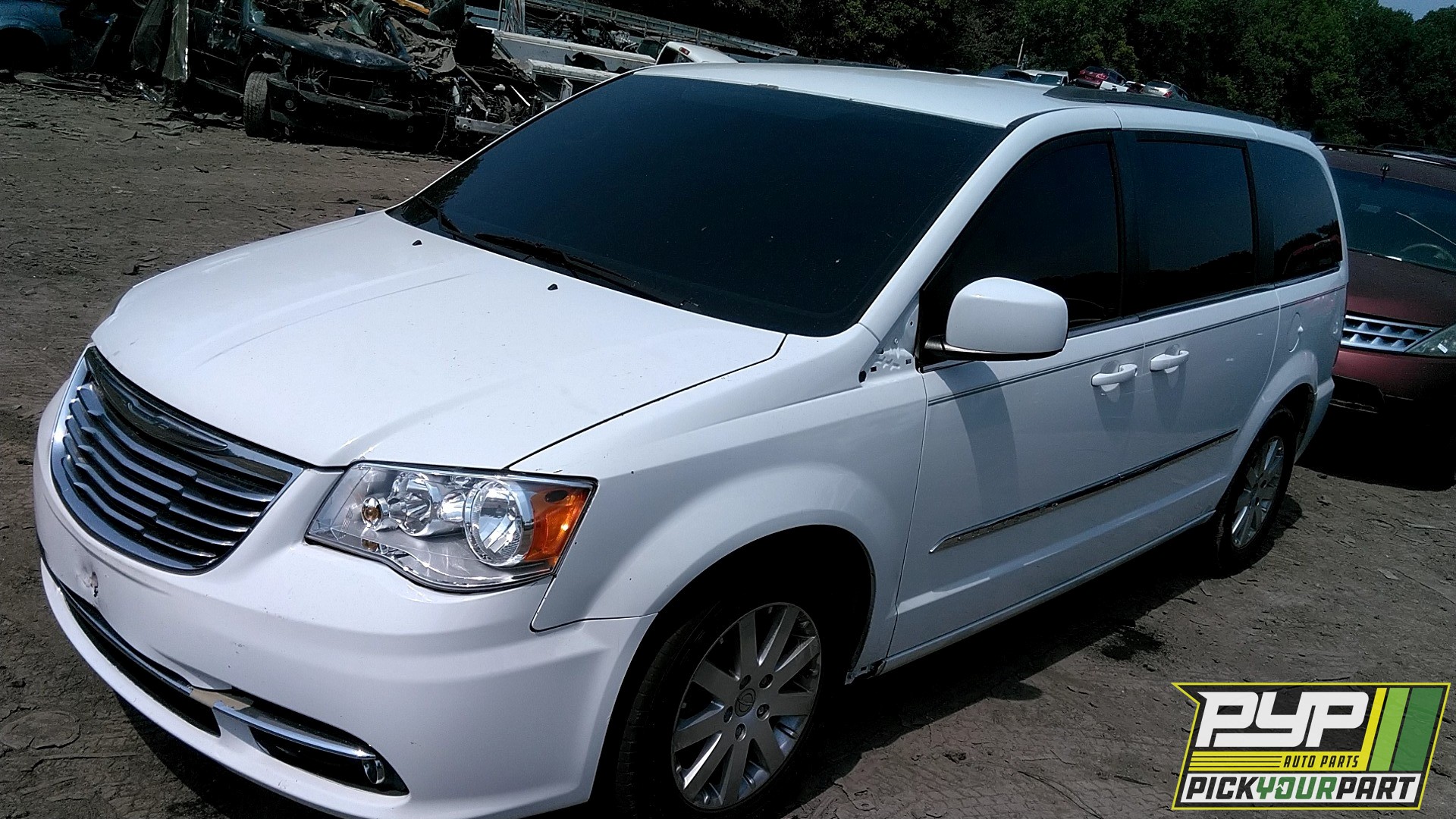 2014 CHRYSLER TOWN & COUNTRY partes disponibles