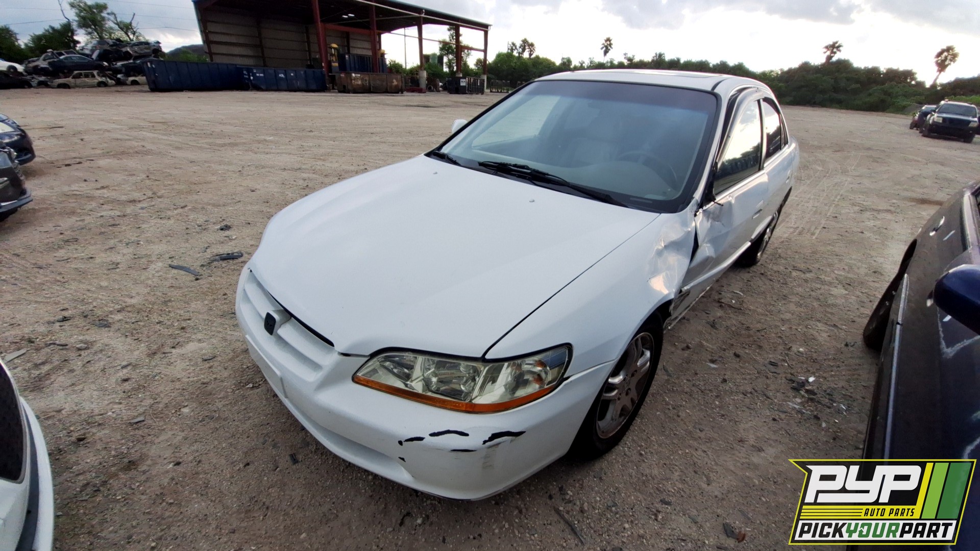2000 HONDA ACCORD available for parts