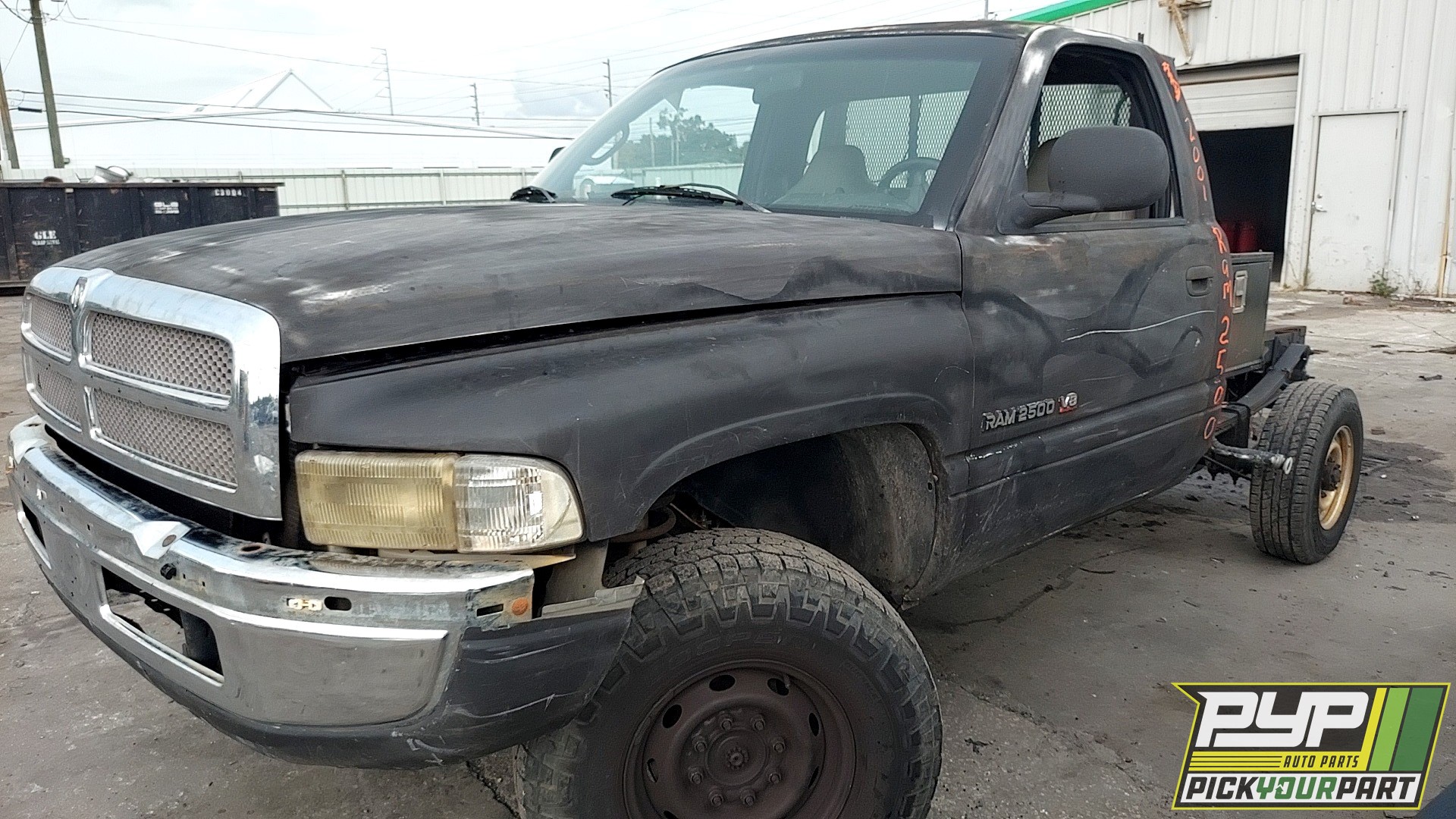 2001 DODGE RAM 2500 available for parts