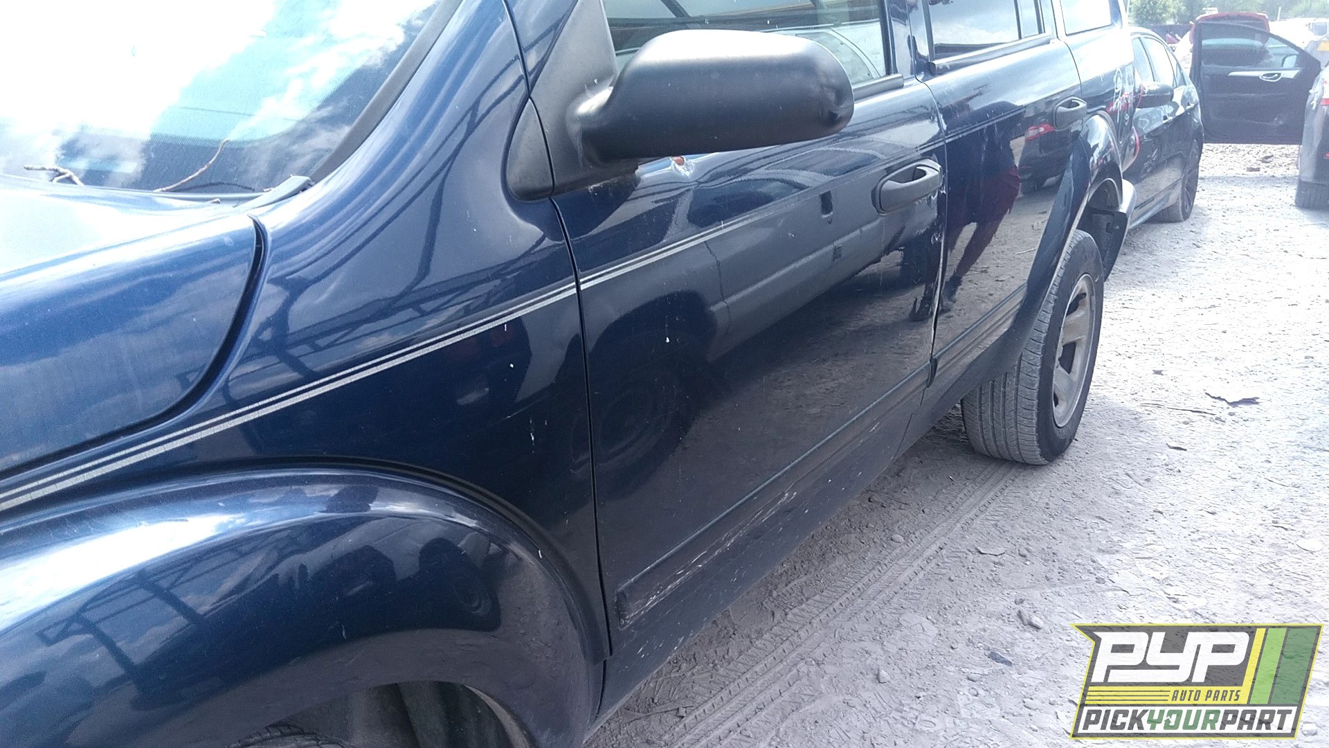 2004 DODGE DURANGO available for parts