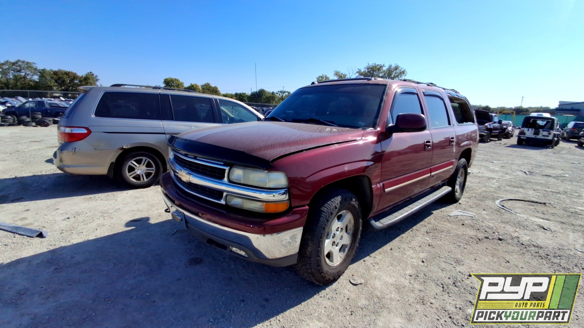 2004 CHEVROLET SUBURBAN 1500 partes disponibles
