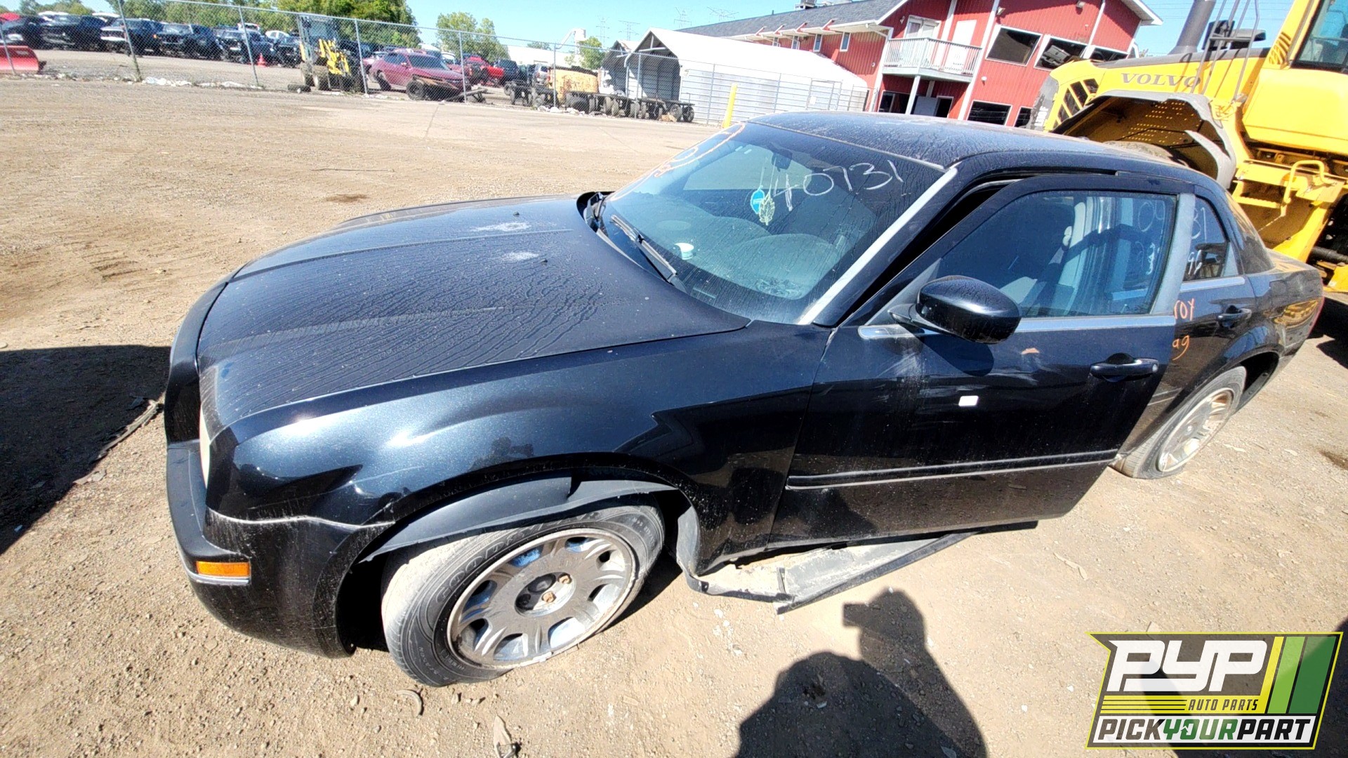 2005 CHRYSLER 300 available for parts