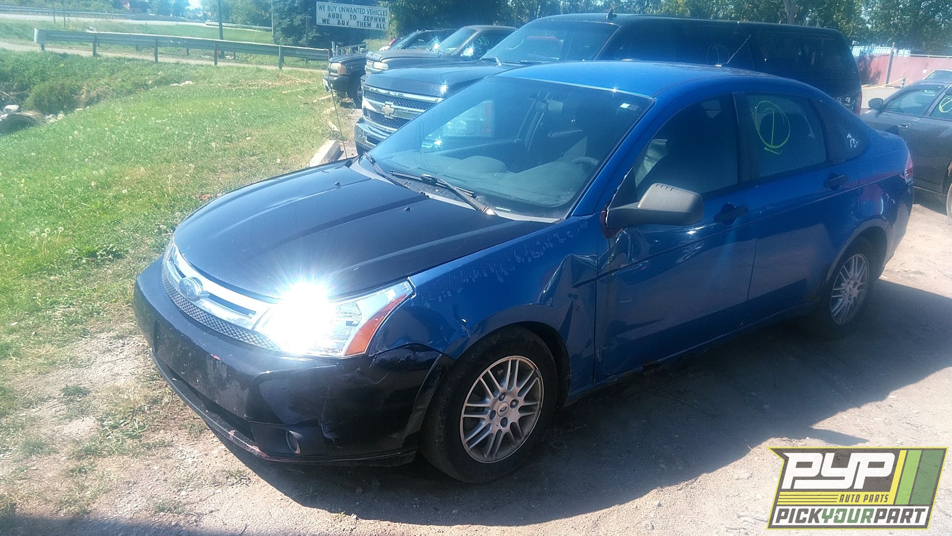 2010 FORD FOCUS available for parts