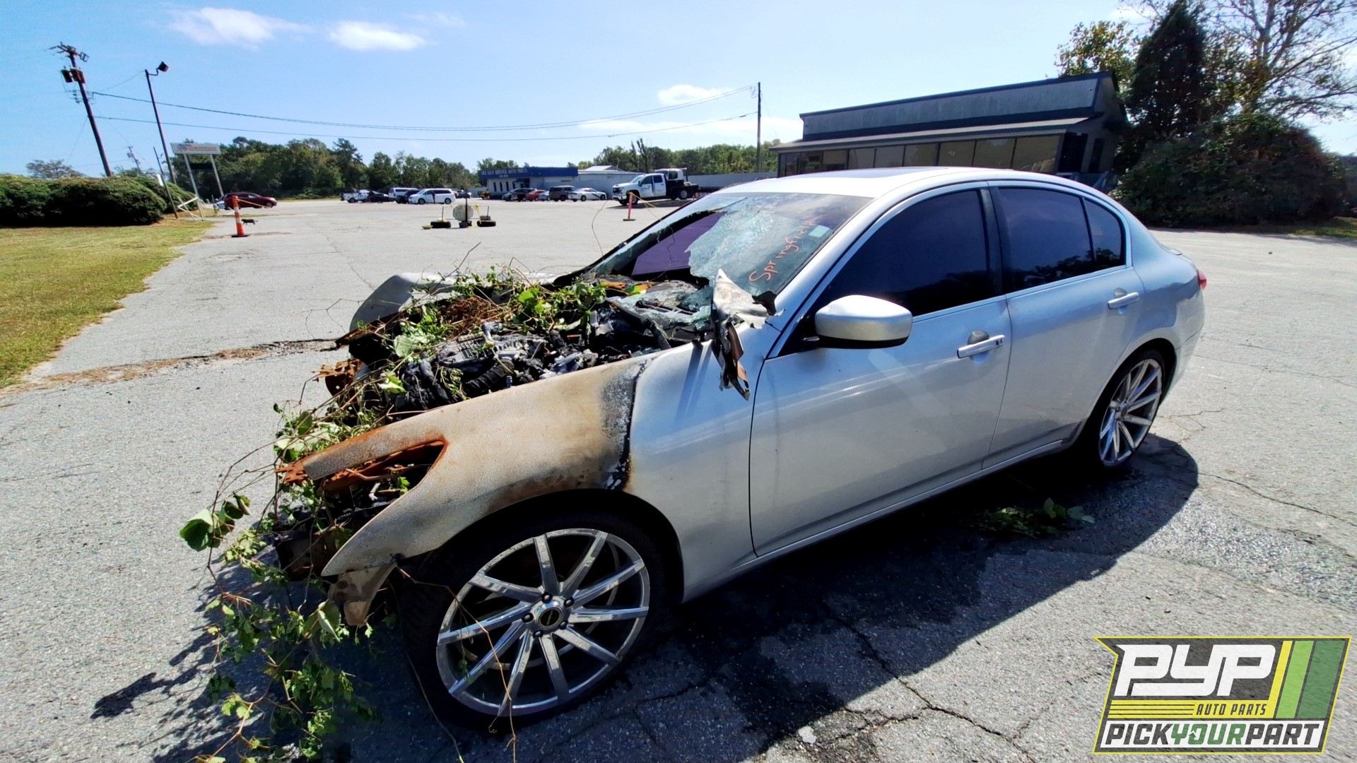2012 INFINITI G37 available for parts