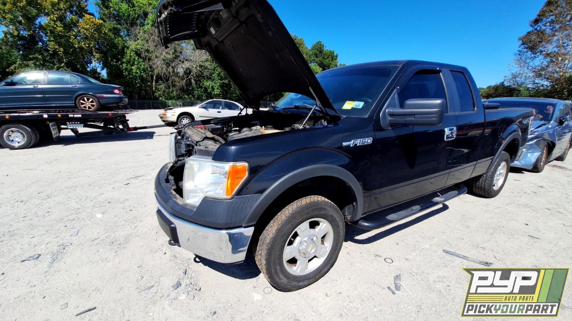 2013 FORD F-150 available for parts