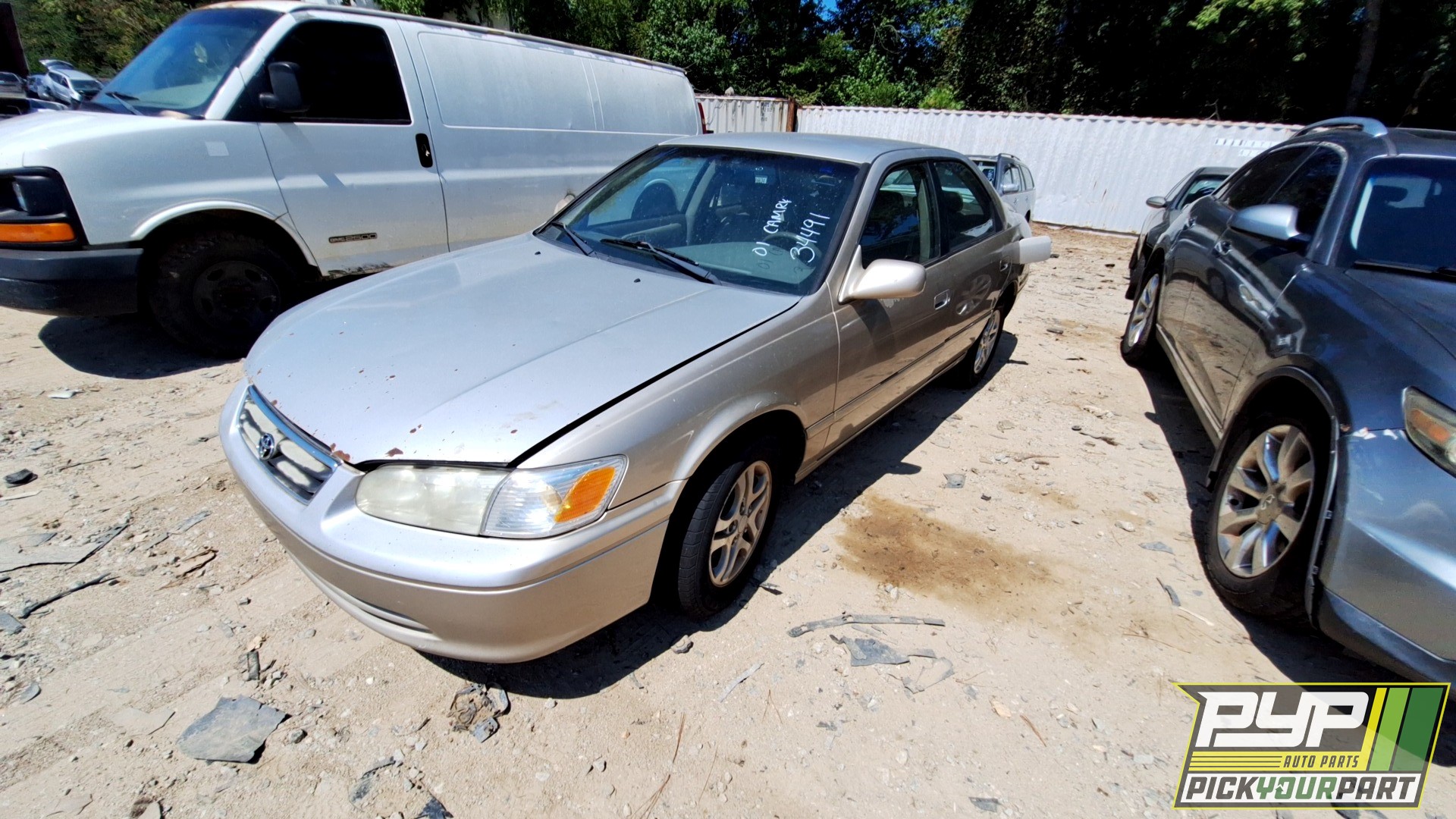 2001 TOYOTA CAMRY partes disponibles