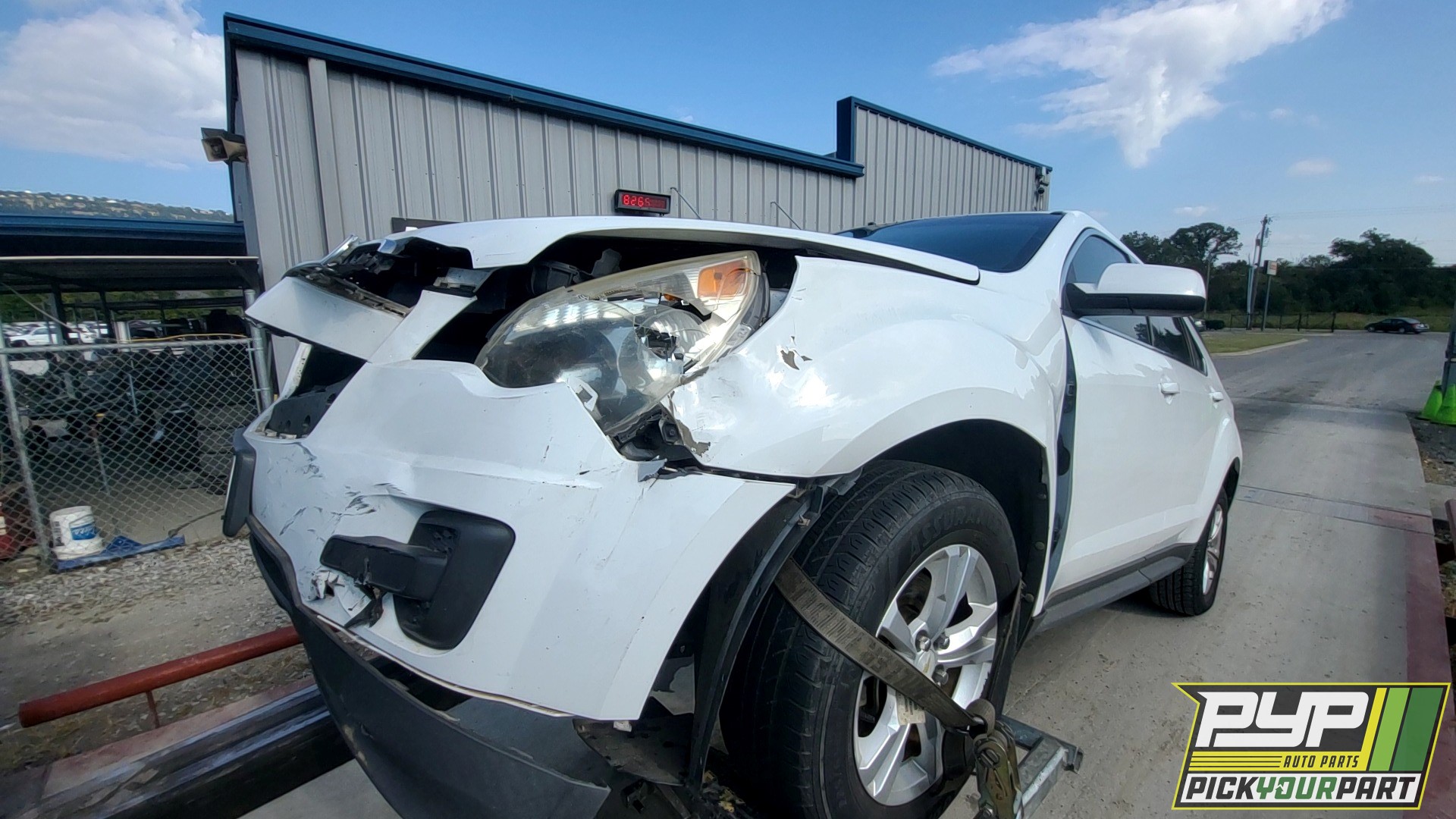 2010 CHEVROLET EQUINOX available for parts