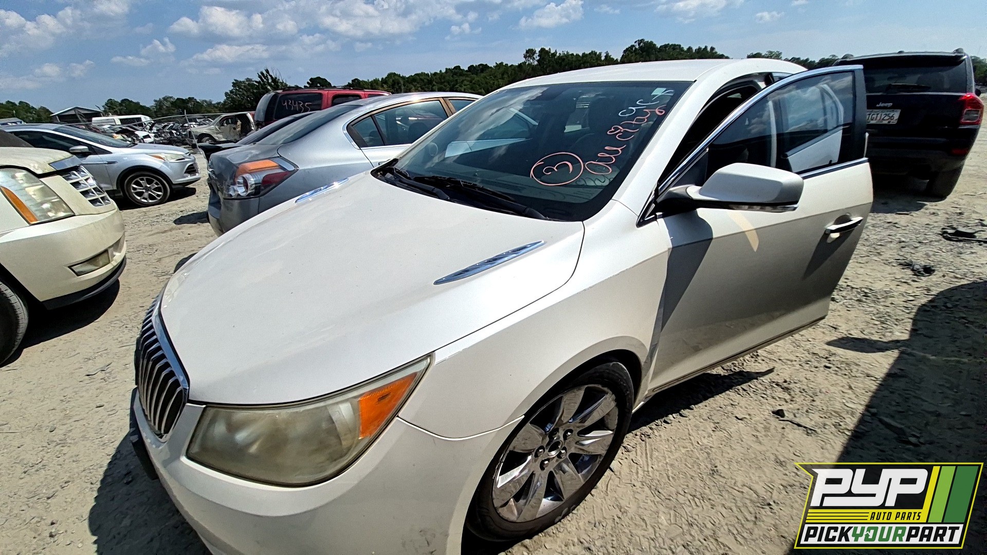 2013 BUICK LACROSSE partes disponibles