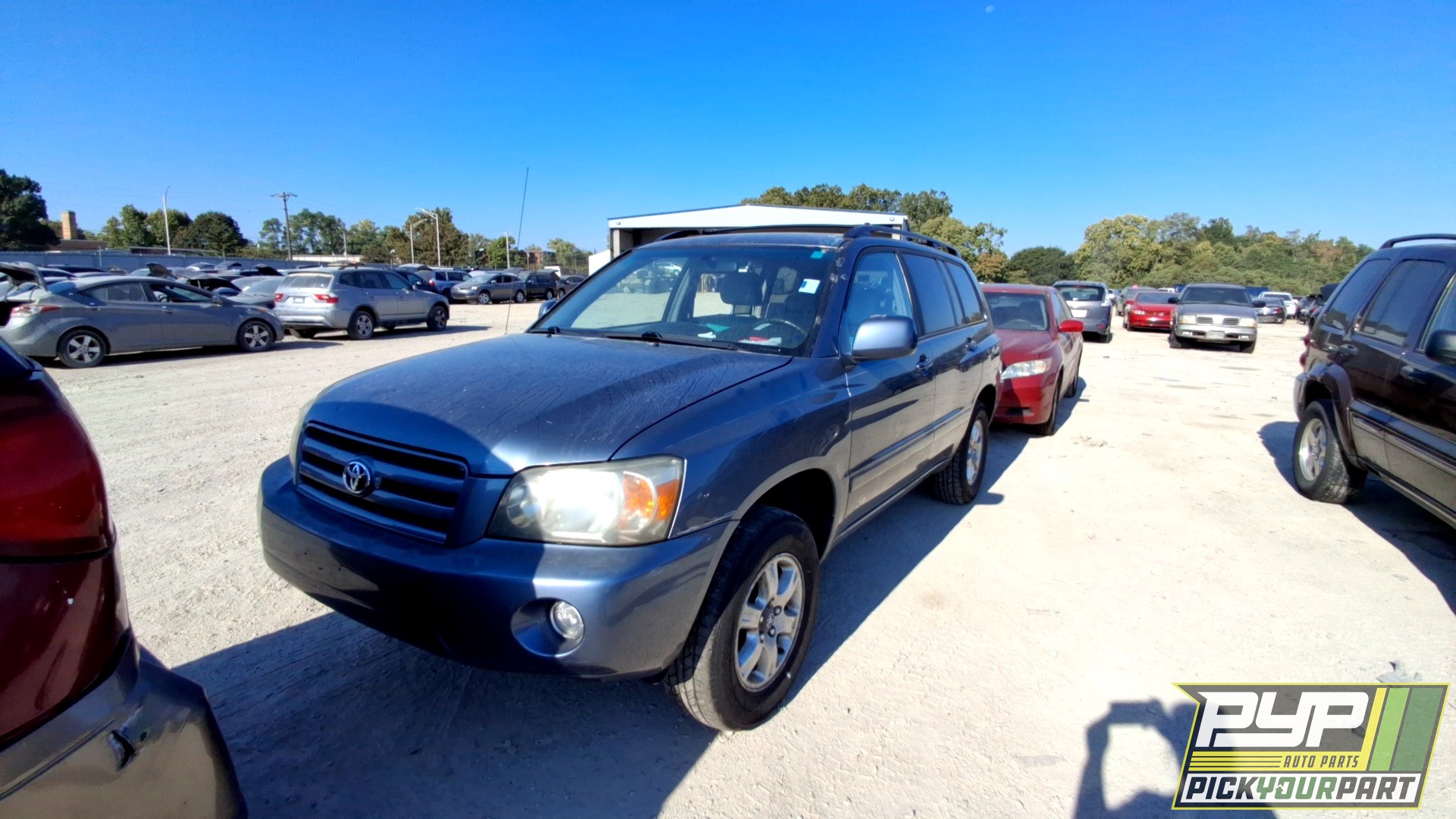 2005 TOYOTA HIGHLANDER available for parts