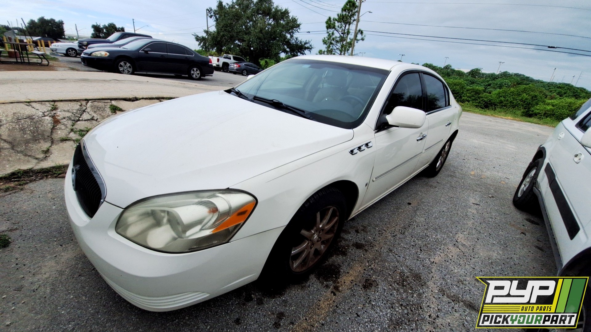 2007 BUICK LUCERNE available for parts