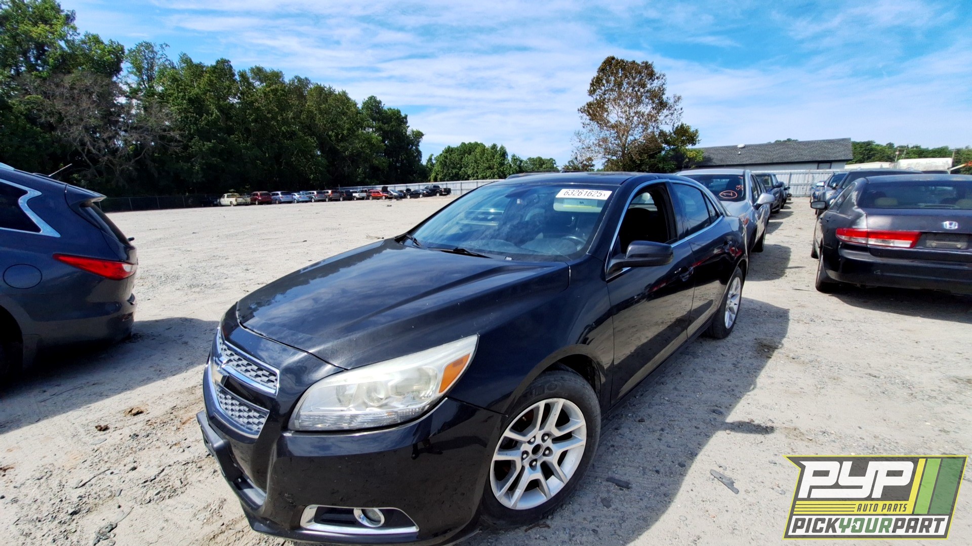 2013 CHEVROLET MALIBU available for parts